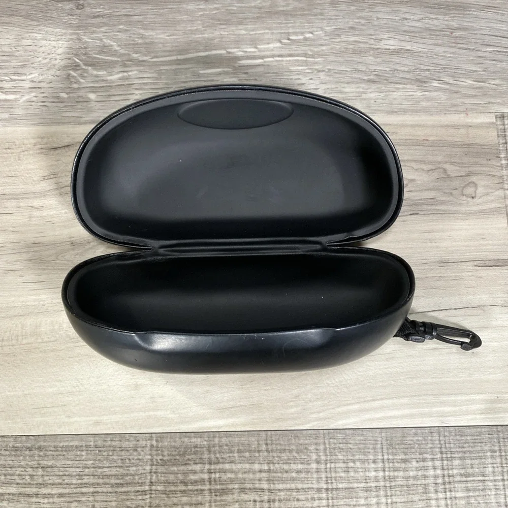 Genuine Oakley Sunglass Eyeglass Hard Clam Shell Case Faux Leather with Clip